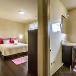 Elegant In With Private Pool Dubravka