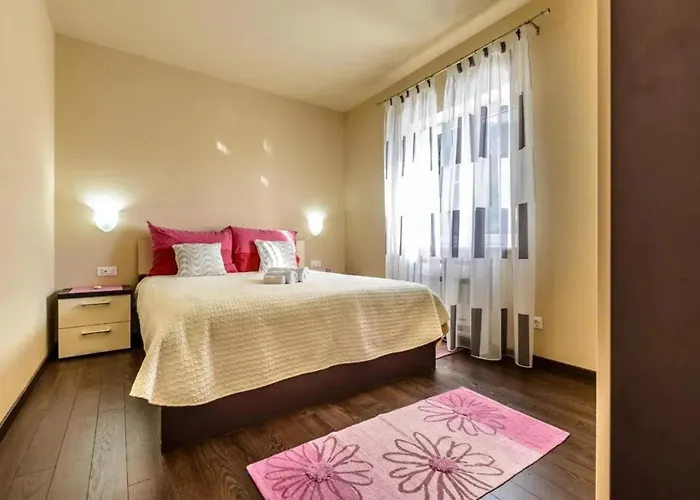 Elegant In With Private Pool Villa Dubravka