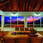 Elegant In With Private Pool *
