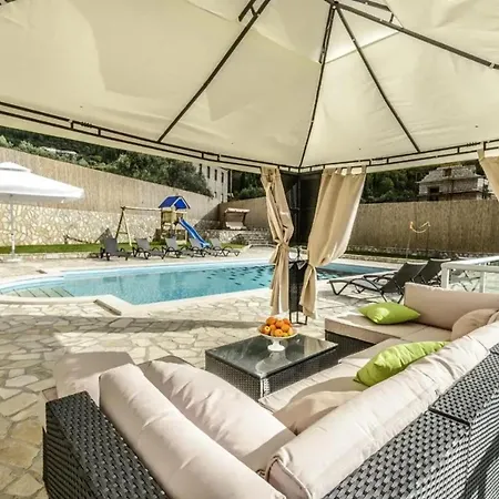 Elegant In With Private Pool * Dubravka