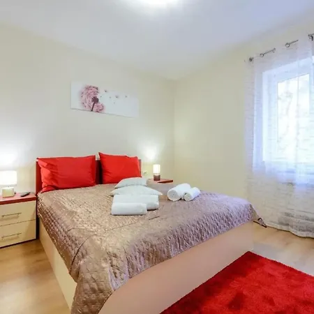 Villa Elegant In With Private Pool *