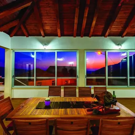 Elegant In With Private Pool *