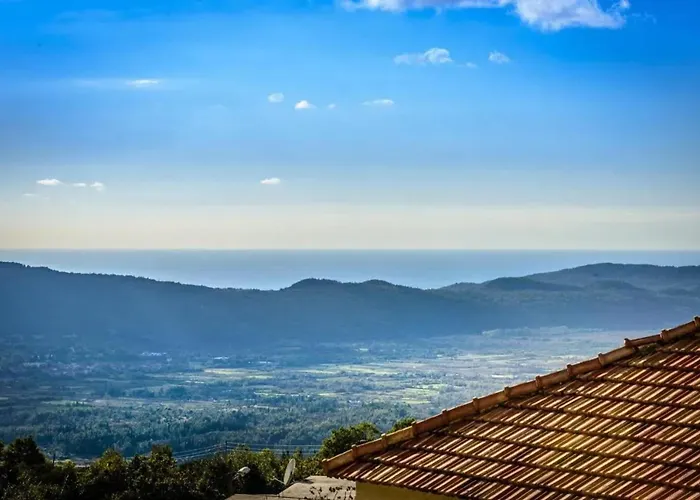 Elegant In With Private Pool